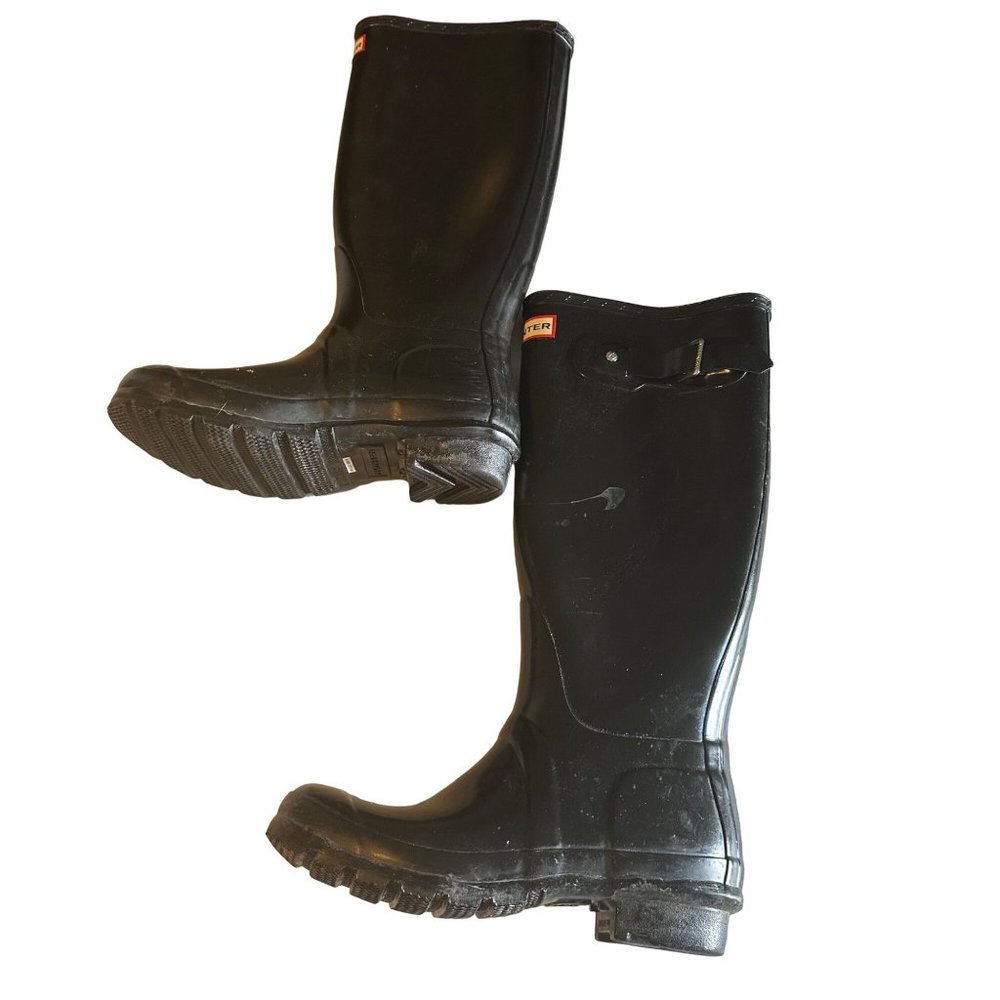 Hunter black original tall rain boots size 6